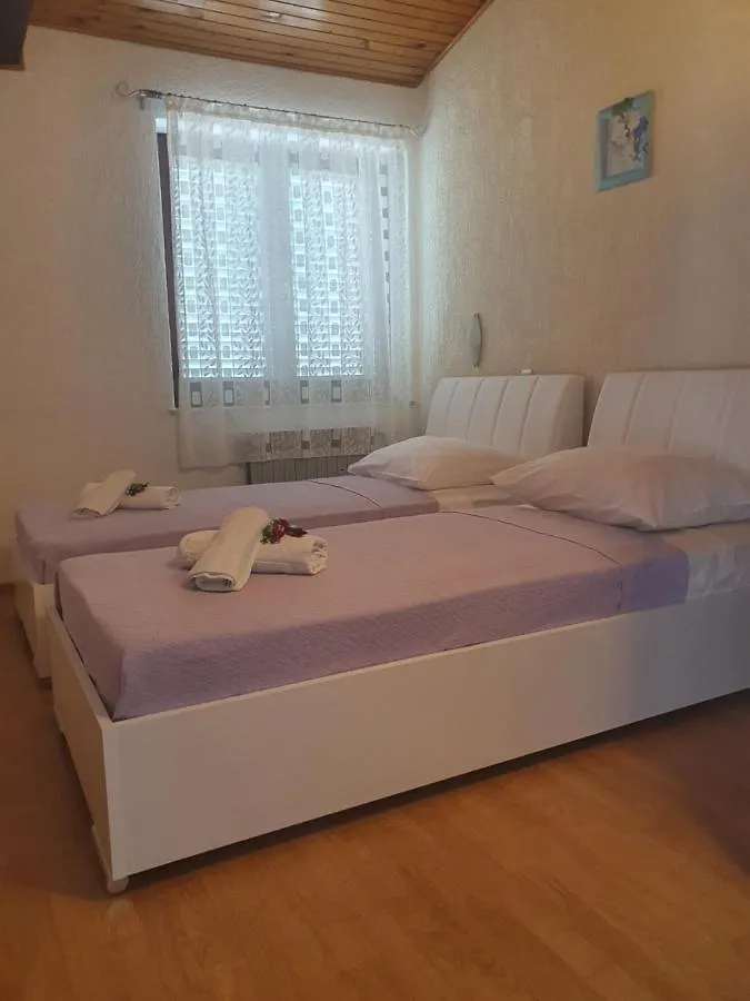 Апартаменты Villa Karla Ядраново