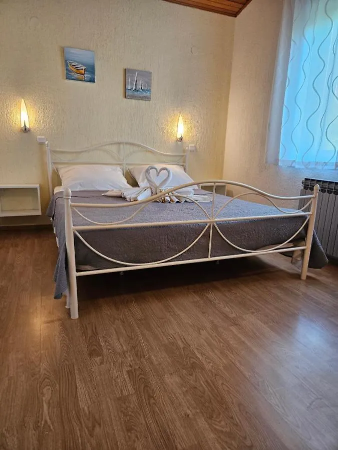Villa Karla Ядраново Апартаменты